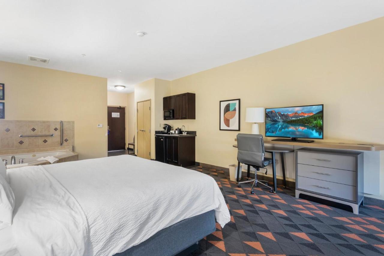 Holiday Inn Hotel & Suites Waco Northwest By Ihg Bellmead Dış mekan fotoğraf