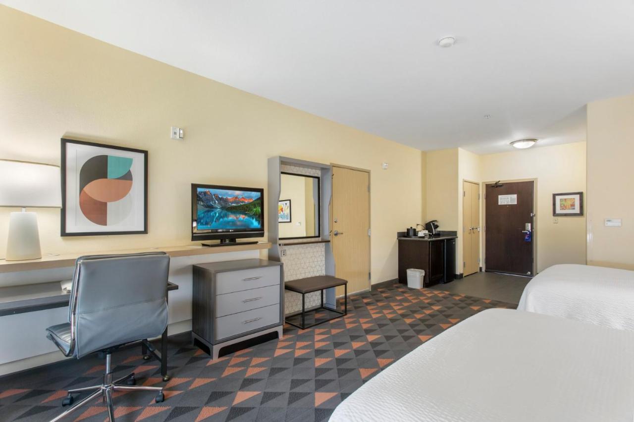 Holiday Inn Hotel & Suites Waco Northwest By Ihg Bellmead Dış mekan fotoğraf