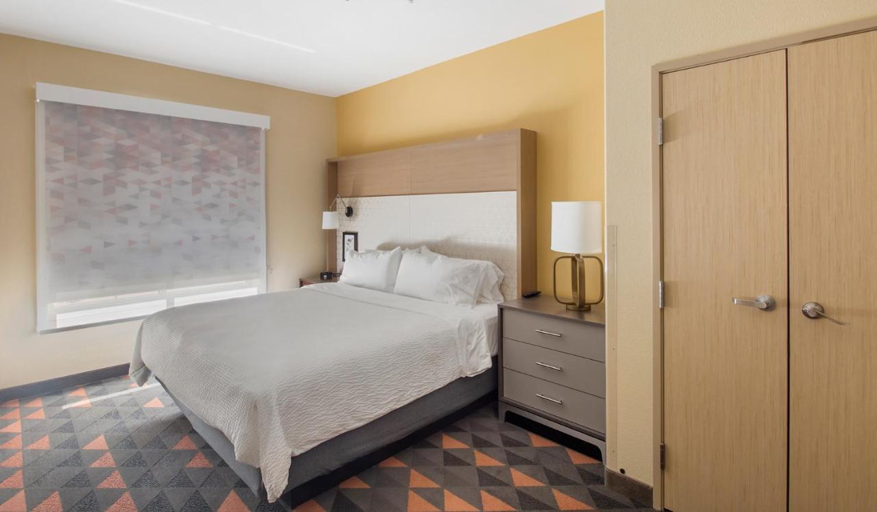 Holiday Inn Hotel & Suites Waco Northwest By Ihg Bellmead Dış mekan fotoğraf