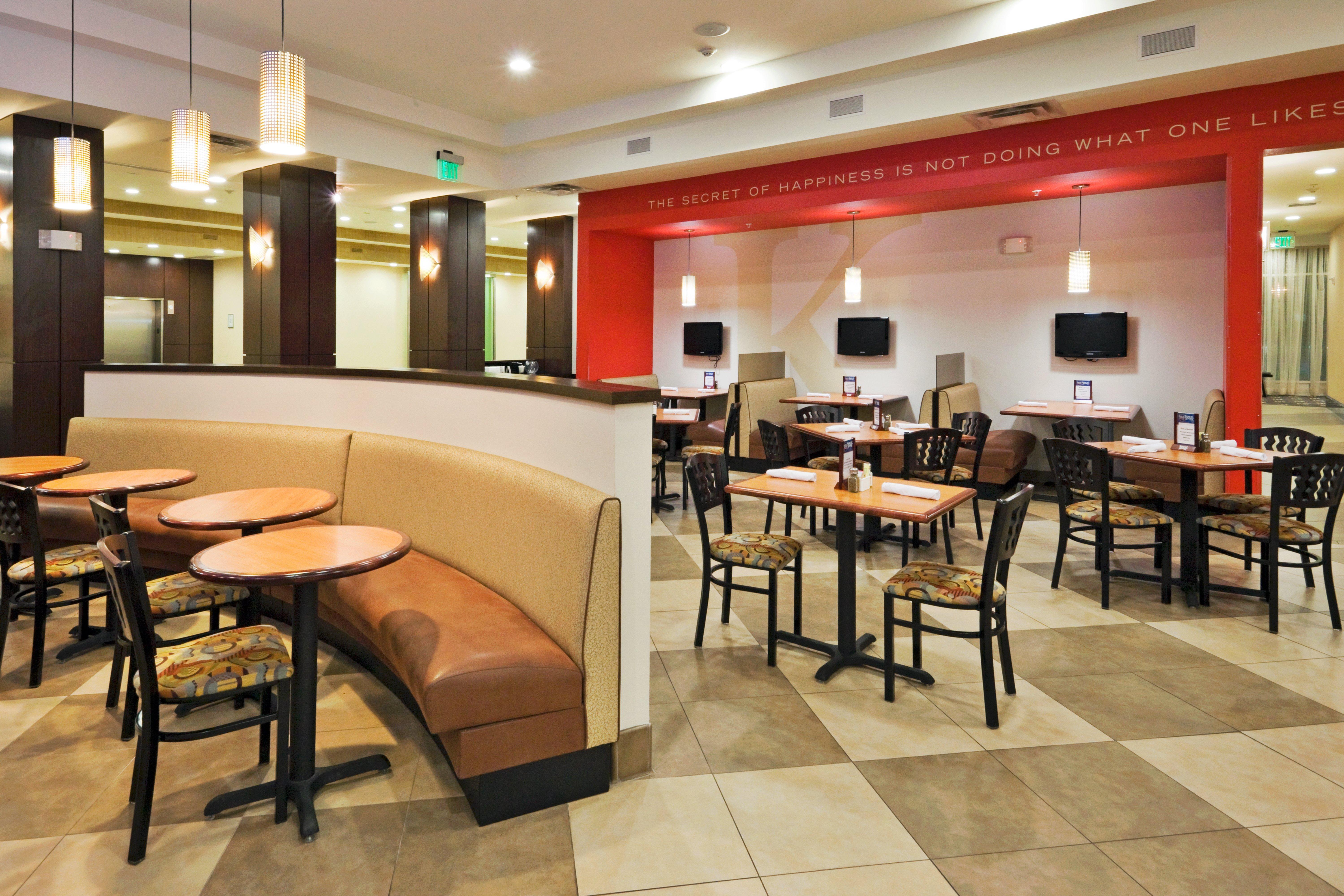 Holiday Inn Hotel & Suites Waco Northwest By Ihg Bellmead Dış mekan fotoğraf